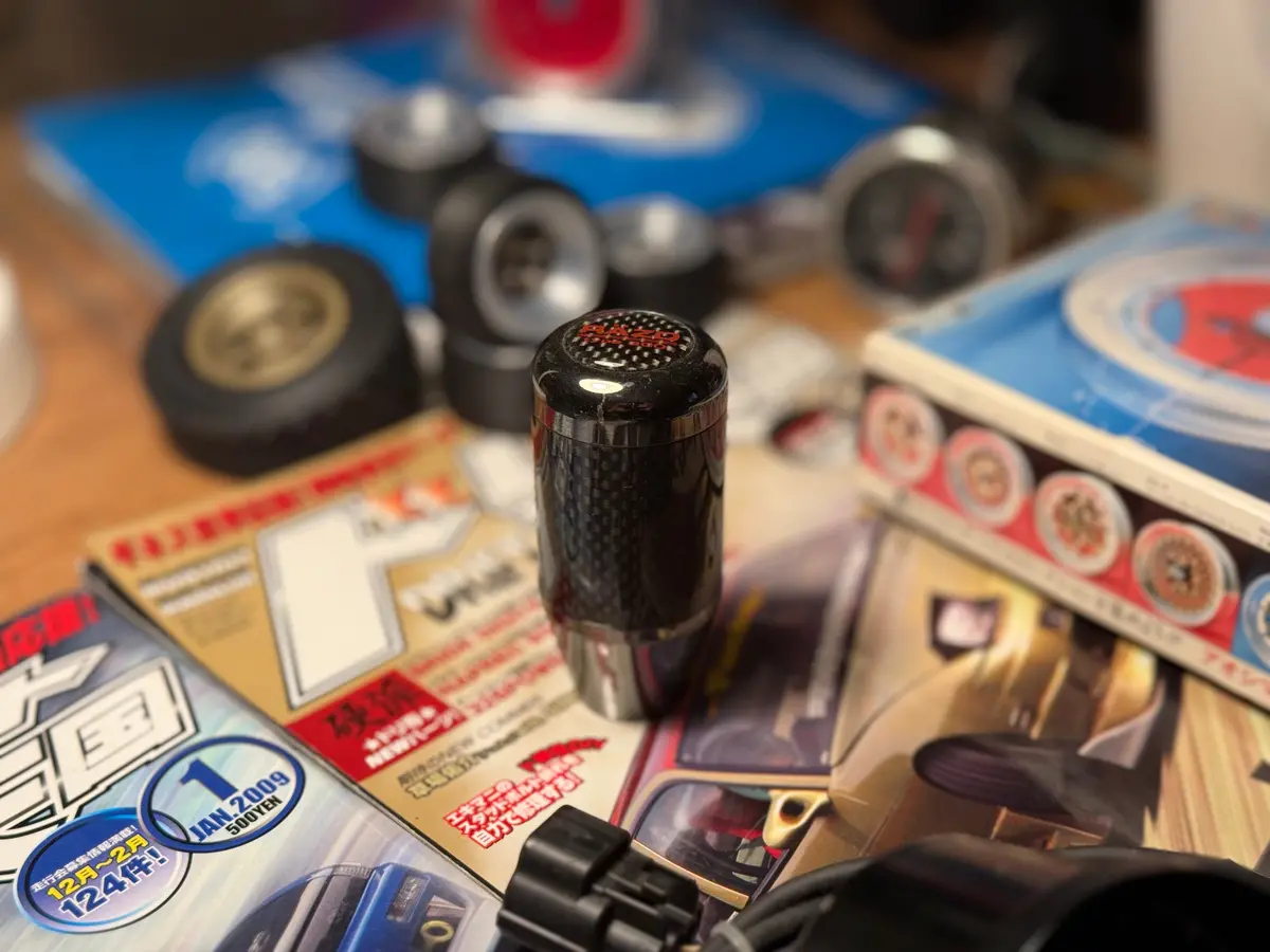 Räzo Heavy Carbon Shift Knob 1