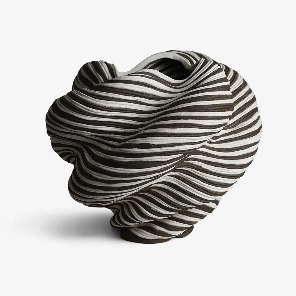 Black & White Vessel #1 1