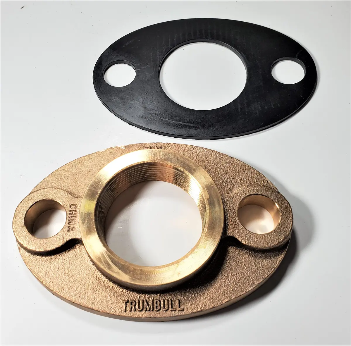 2" Lead-Free Brass Oval 2-Bolt Water Meter Flange For 2" Water Meter W/ Gasket 1
