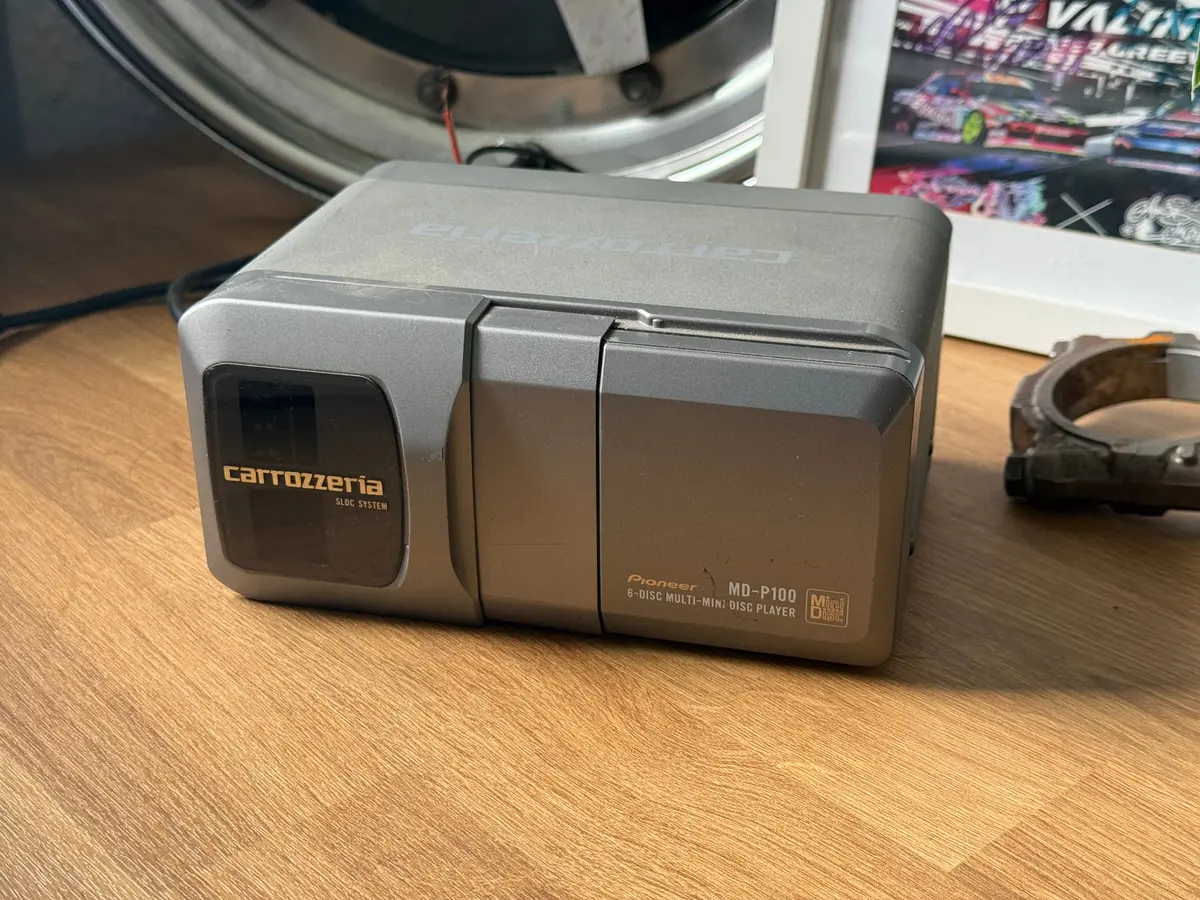 Carrozzeria Md-P100 Mini Disk Changer 1