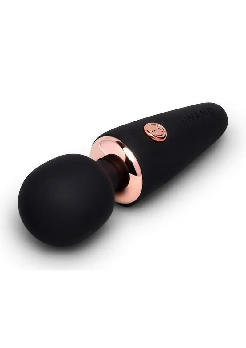 Le Wand Mini Micro Silicone Wand 1