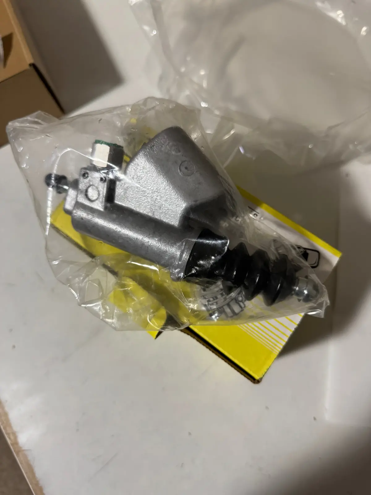 Dc5 Clutch Slave Cylinder 1