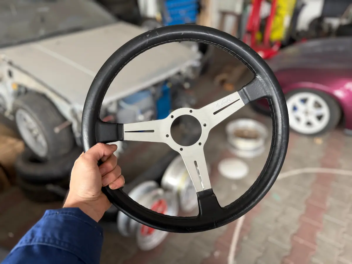 Nardi Classic Leather Steering Wheel 1