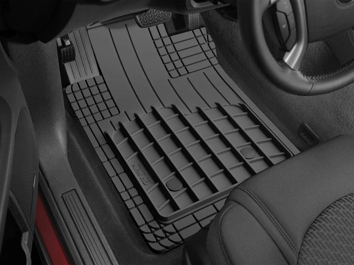 Alfombra Universal Heavy Duty Weathertech. Kit Con 1Ra Y 2Da Fila. Color Negro. 1