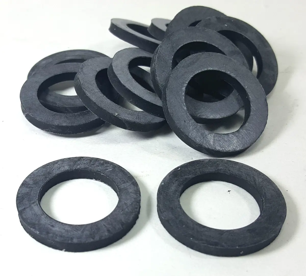3/4" Epdm Rubber Water Meter Gasket, 1/8" Thick, For 5/8" X 3/4" Or 3/4" Meters, Nsf-61 1