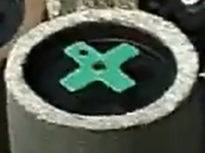 Debris Cap For Water Valve Boxes - Green Handle 1