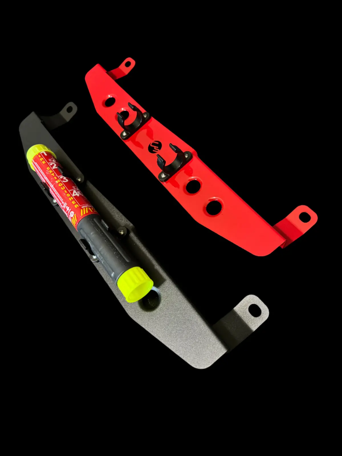Fl5 Element E50 Fire Extinguisher / Seat Mount Combo 1