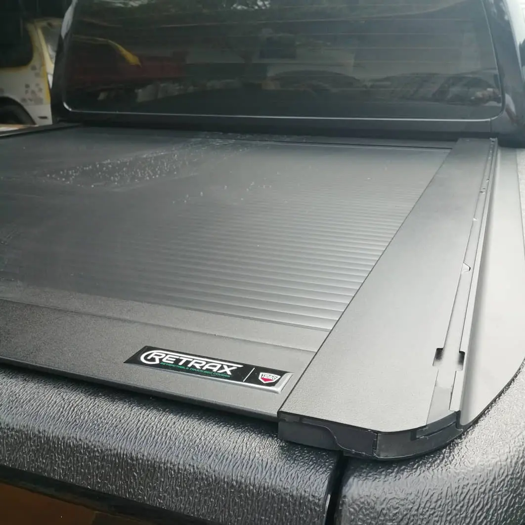 T-60132 Cobertor Para Vagón De Pickup Retraxone Xr Para Toyota Hilux Revo Doble Cabina 1