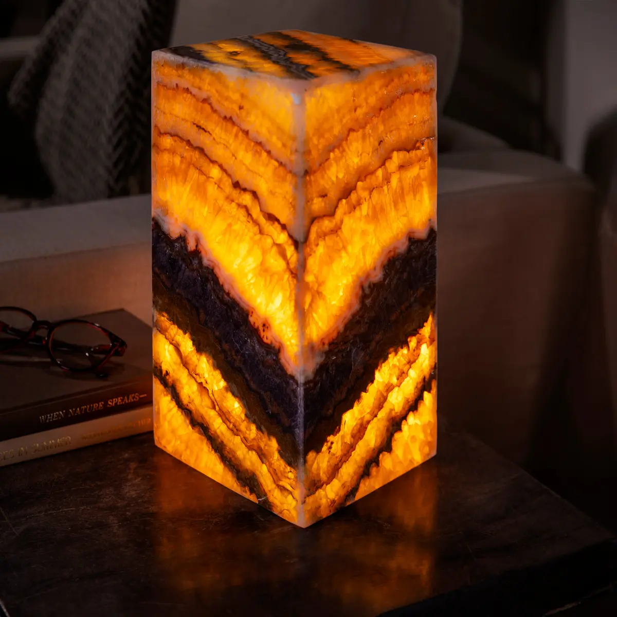 Onyx Light Tower From Mexico - 12" 1