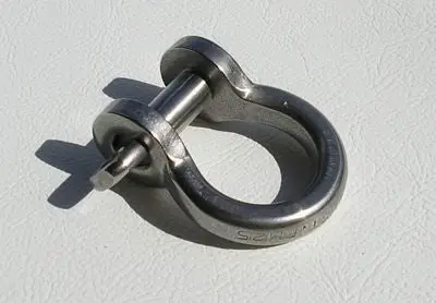 Shackle - 5/16" Bow 1
