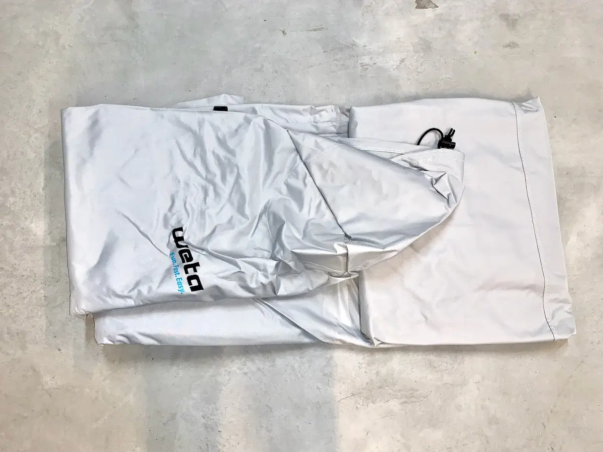 Weta Cover - Standard 1