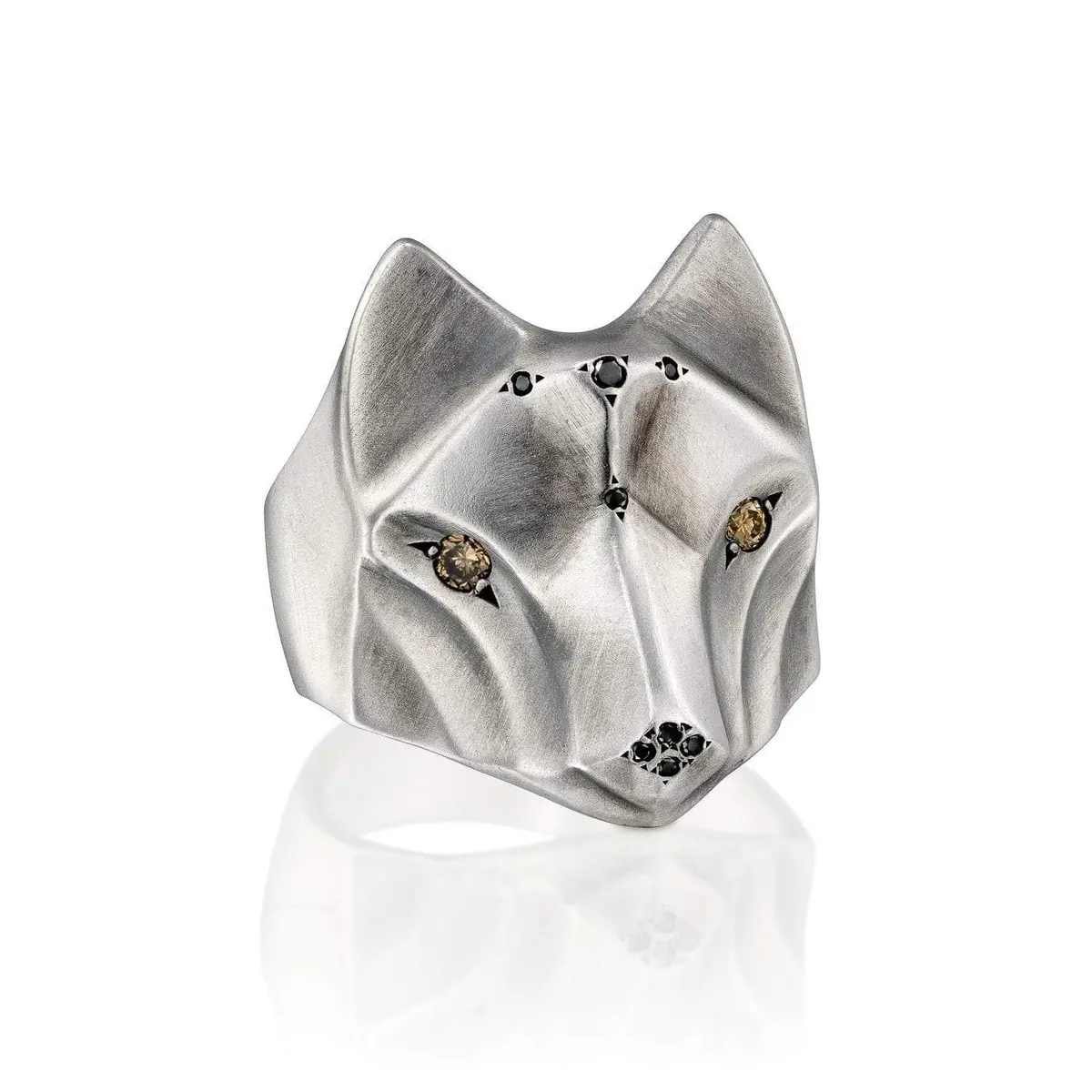 Champagne Diamond Wolf Ring 1