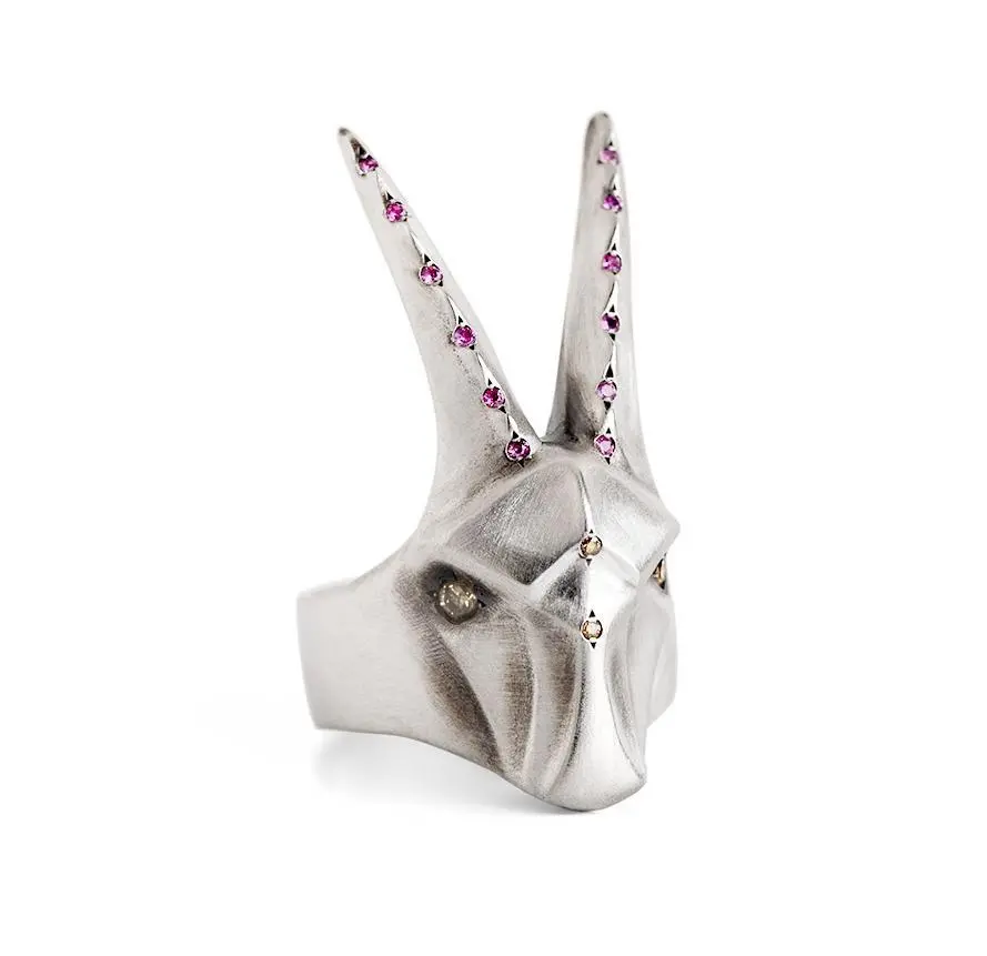 Capricorn Ring With Champagne Diamonds And Pink Sapphires 1