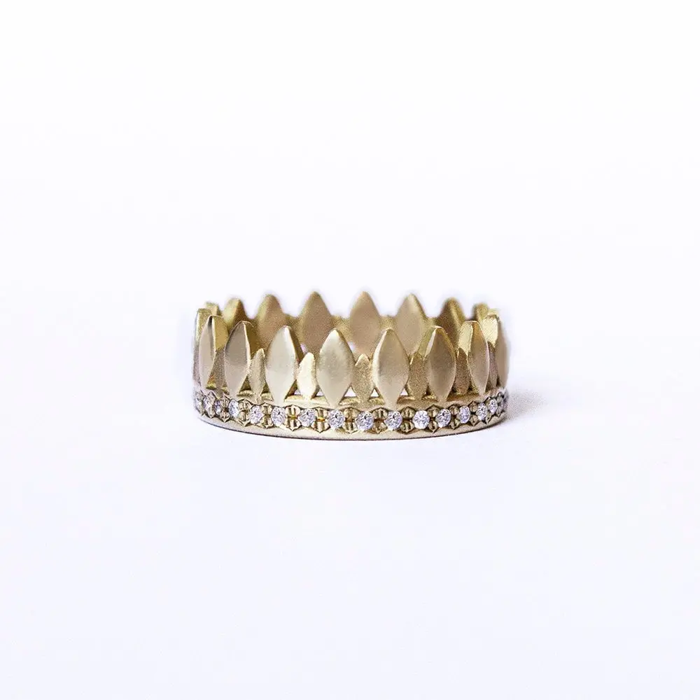 Leaf Crown Ring With Diamonds 1