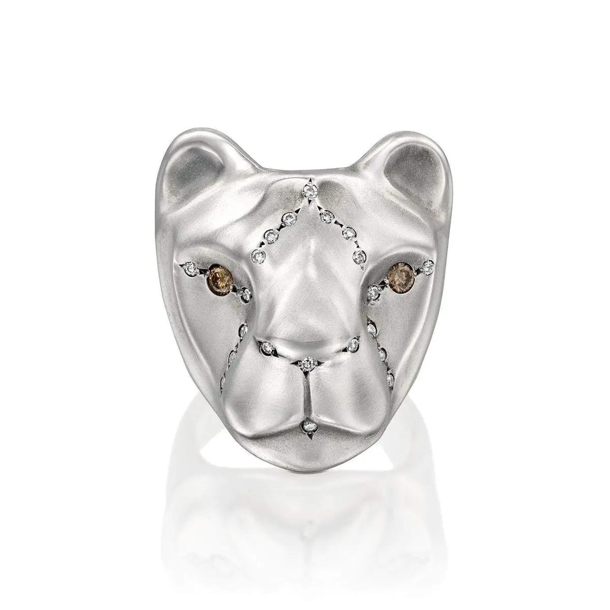 White Lioness Ring With Royal Diamonds Setting 1