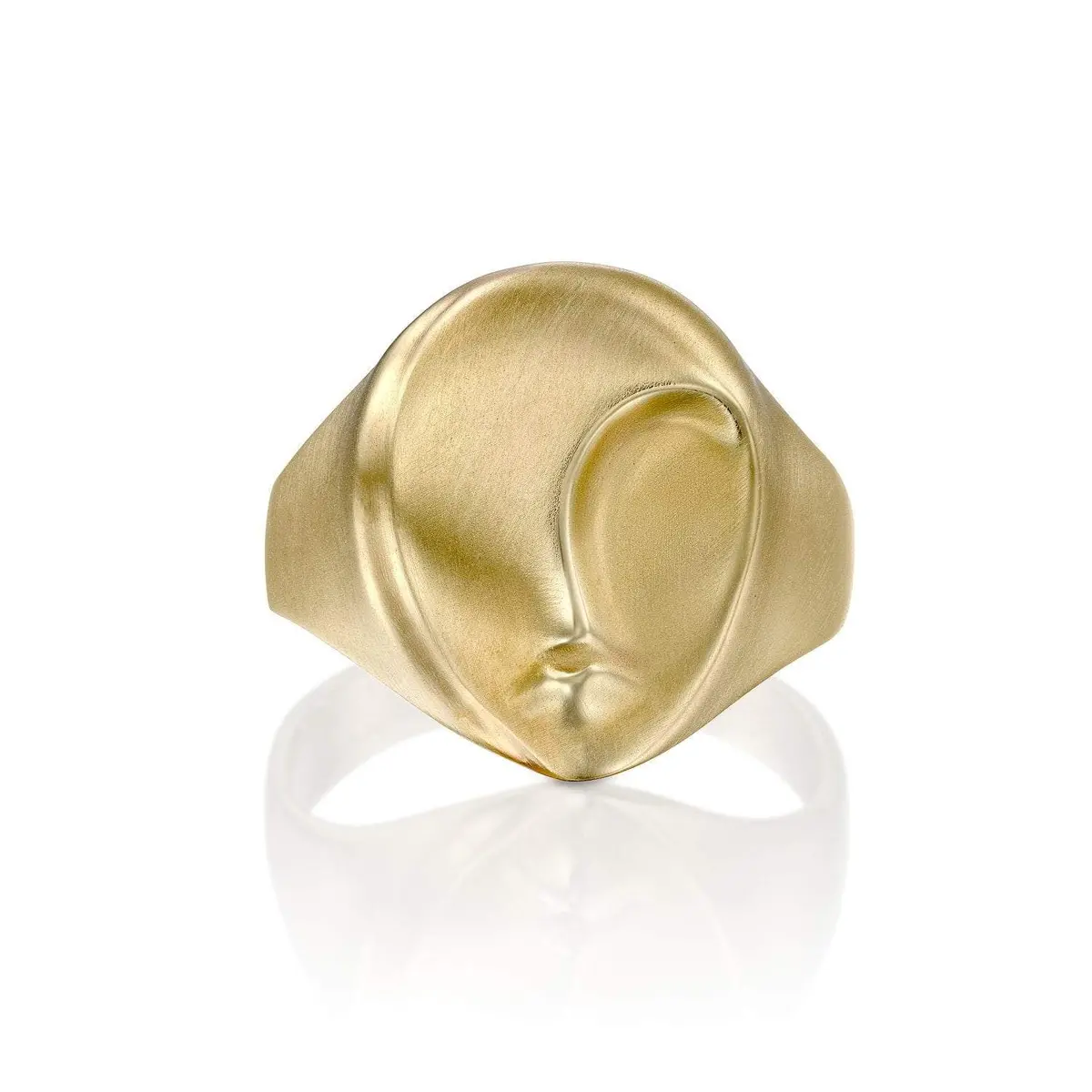 The Golden Woman 1