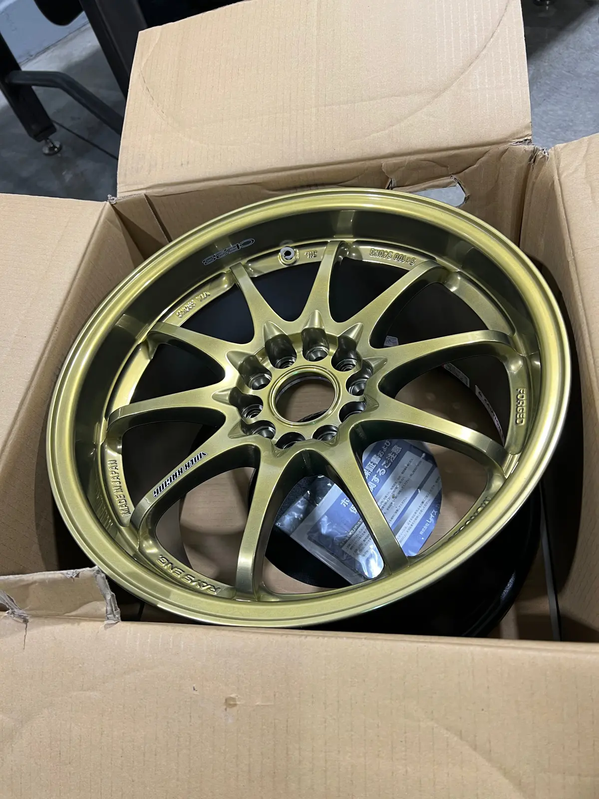 Volk Racing Ce28 Hyper Gold 17X10+ 50 Rare Set 1