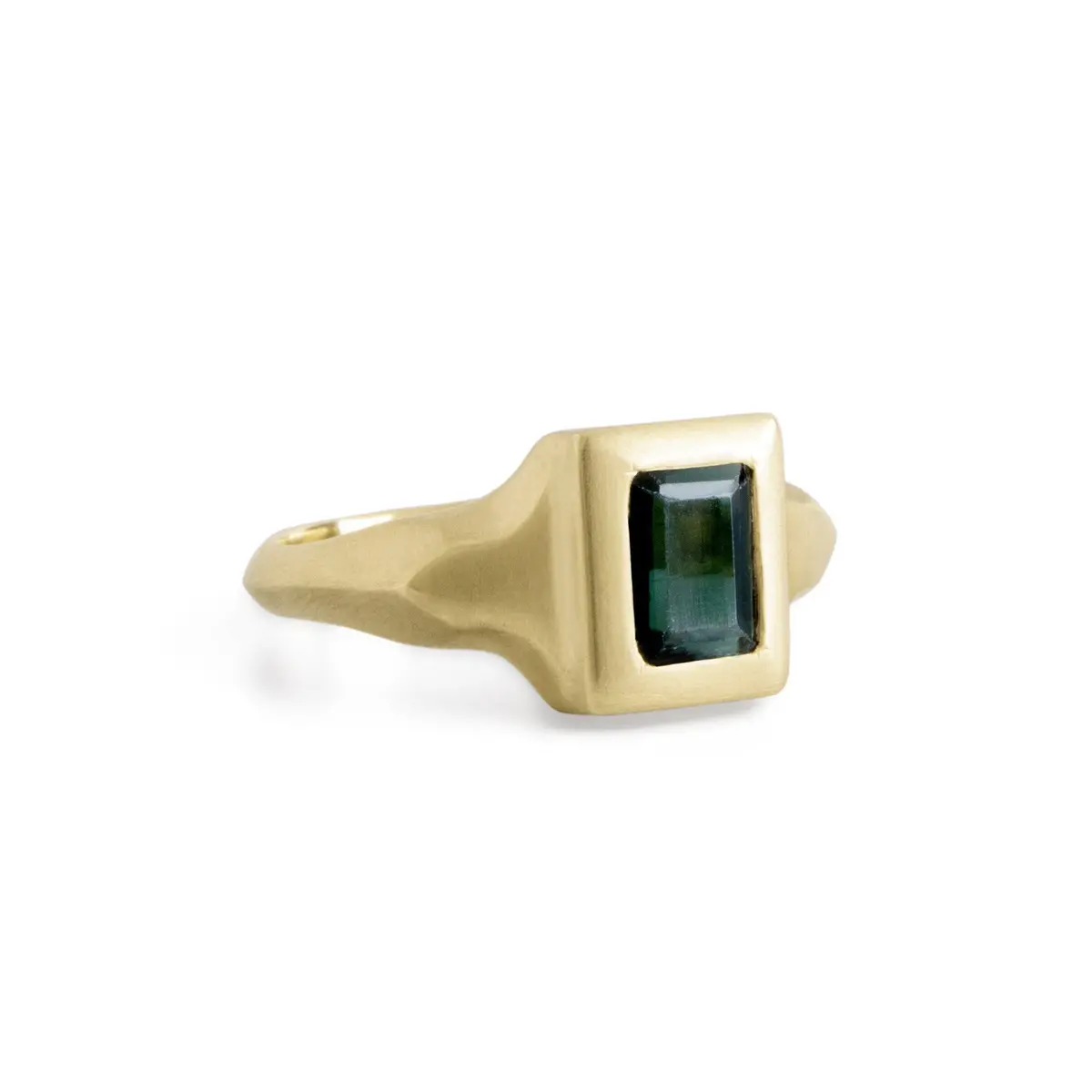 Gold Oblong Tourmaline Ring 1