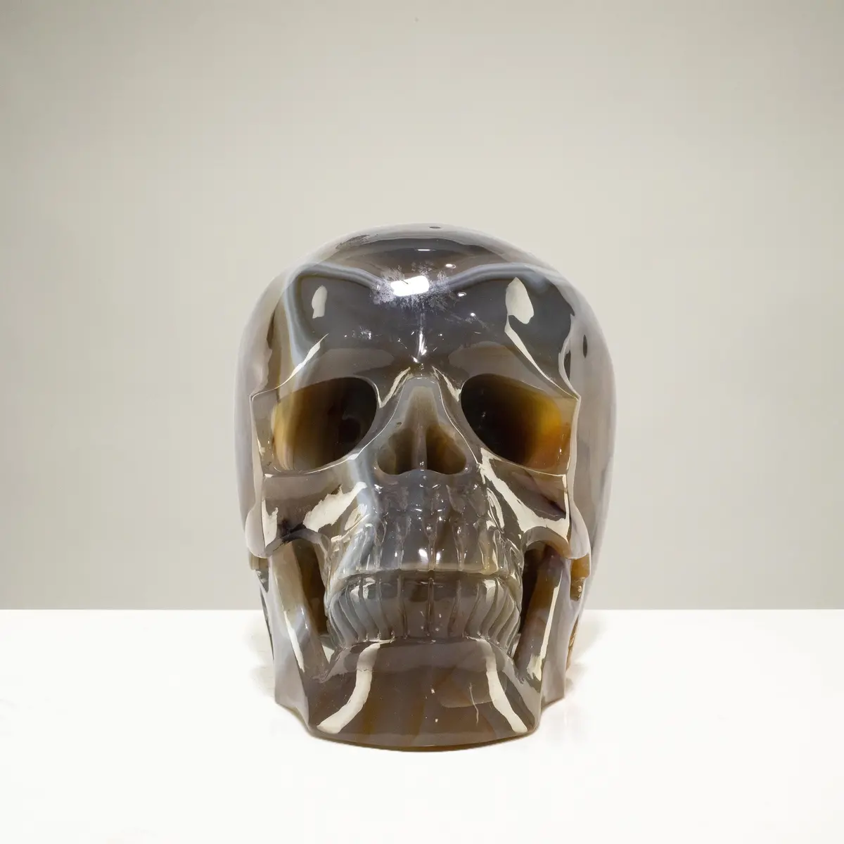 Agate Skull Carving 7" / 3,219G 1