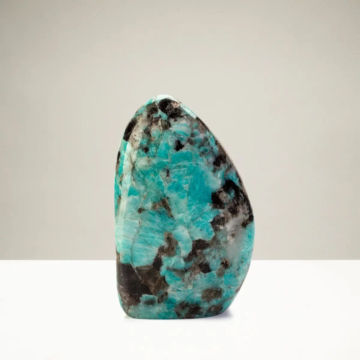 Amazonite Freeform Cut Base - 6" / 1,800G 1