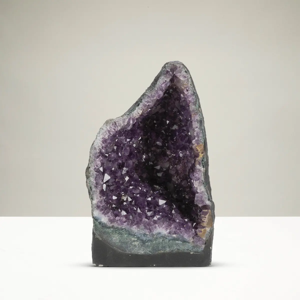 Amethyst Geode Cathedral - 18" / 66 Lbs 1