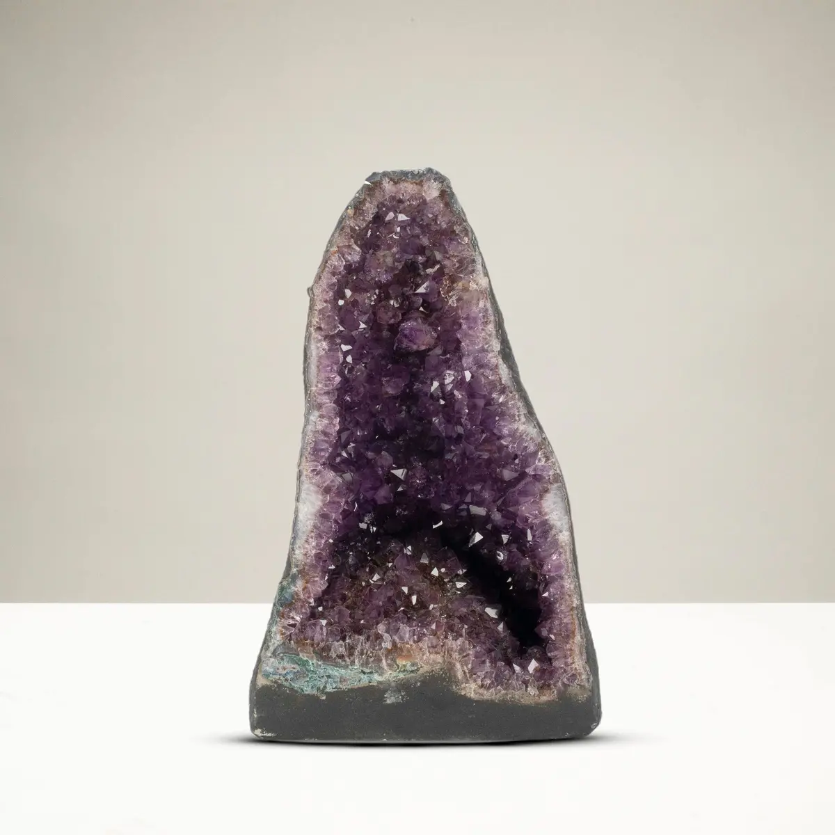 Amethyst Geode Cathedral - 19" / 59 Lbs 1