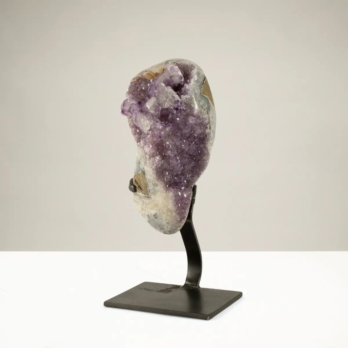 Uruguayan Amethyst Geode On Custom Stand - 17.2 Lbs / 15 In. 1
