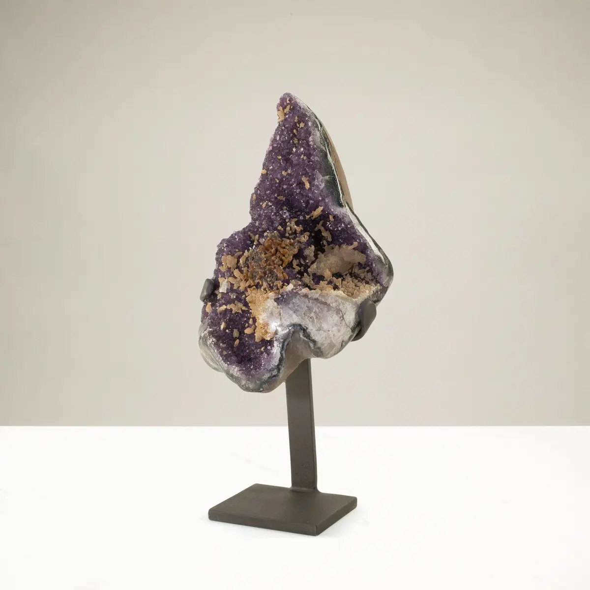 Uruguayan Amethyst Geode On Custom Stand - 22.1 Lbs / 19.5 In. 1