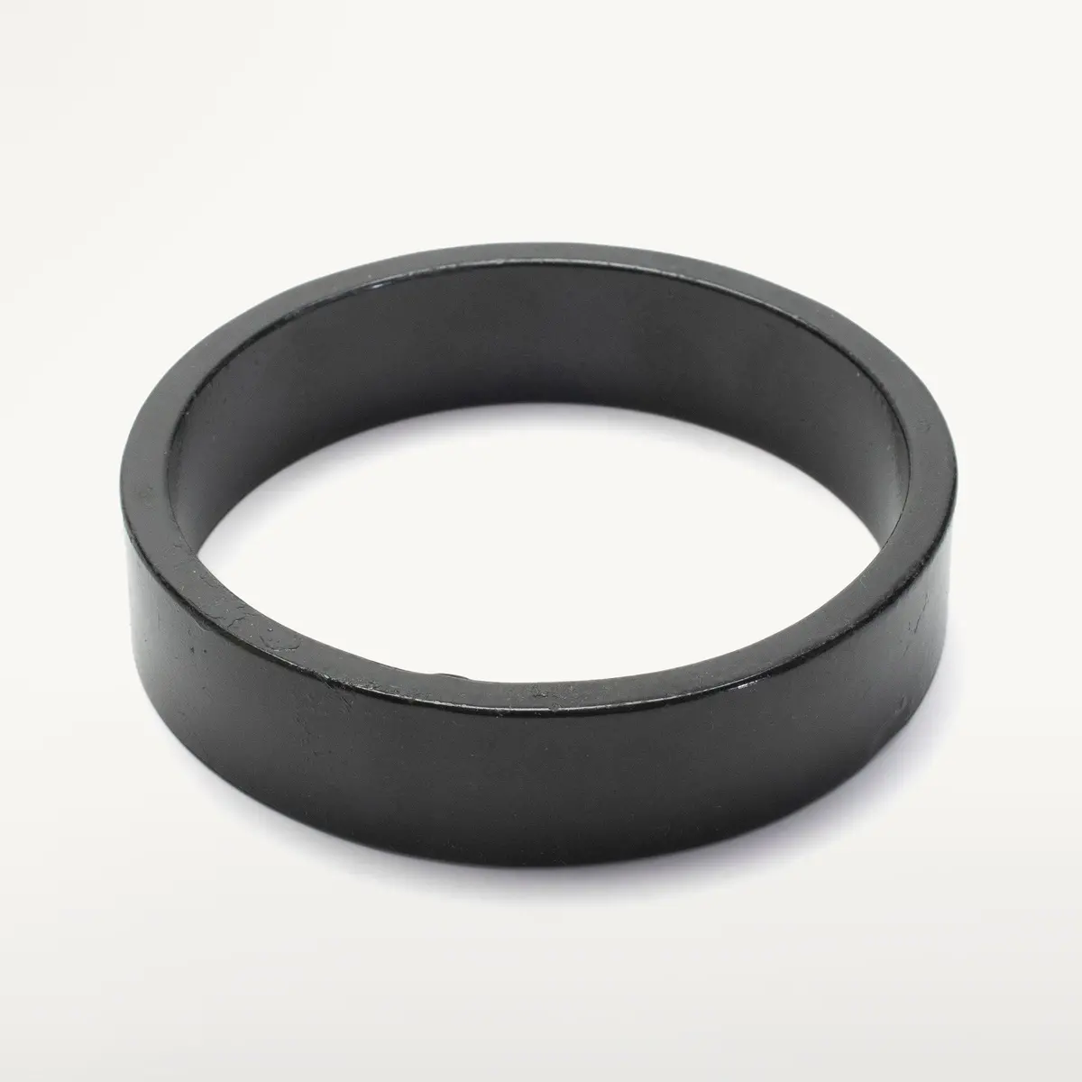 3" Black Metal Ring Sphere Stand 1