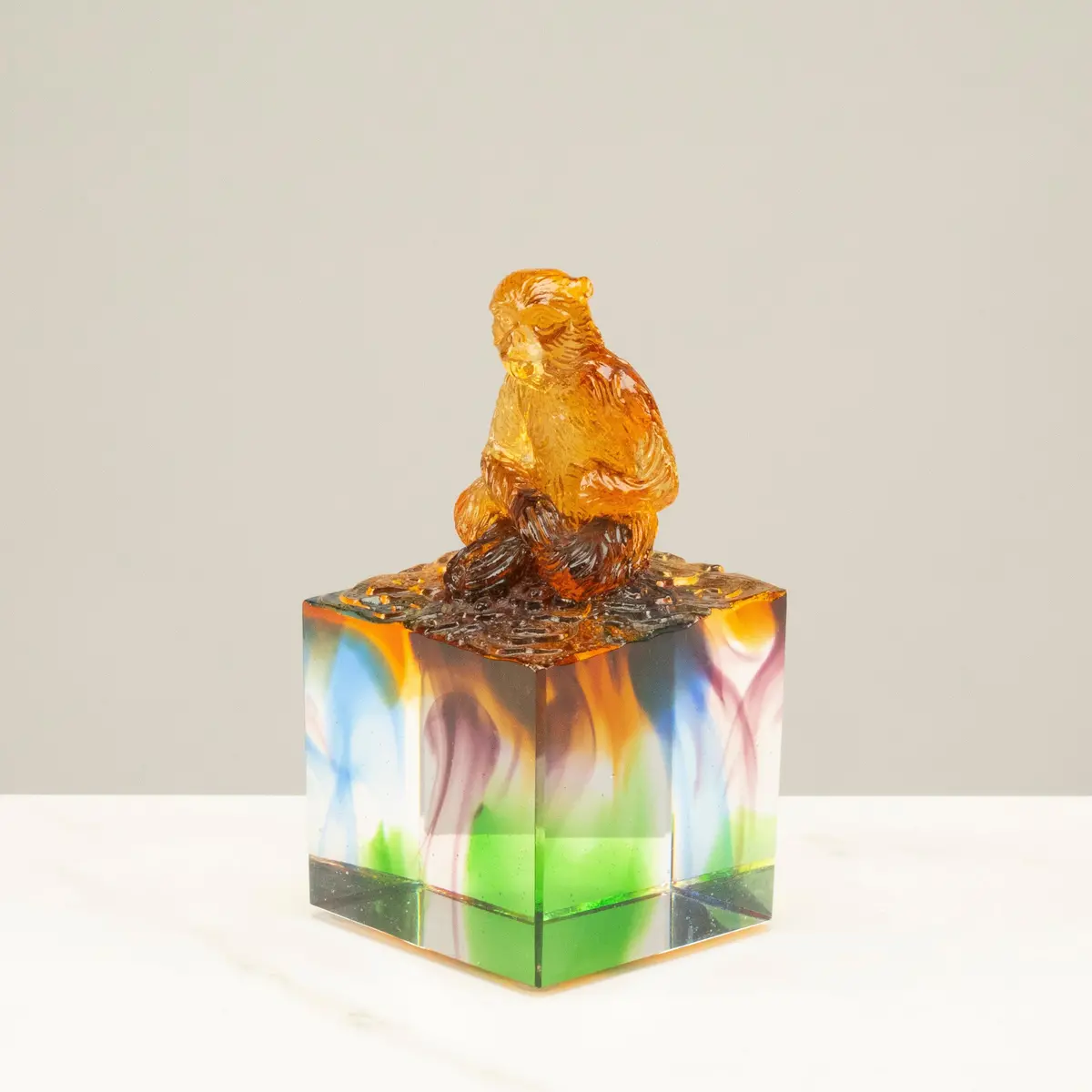 Mischievous Monkey Crystal Carving - A Symbol Of Intelligence And Playfulness 1