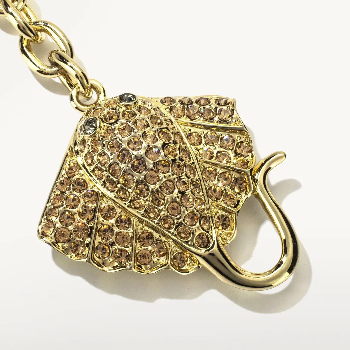 Gold Sting Ray Keychain Made With Swarovski Crystals 1