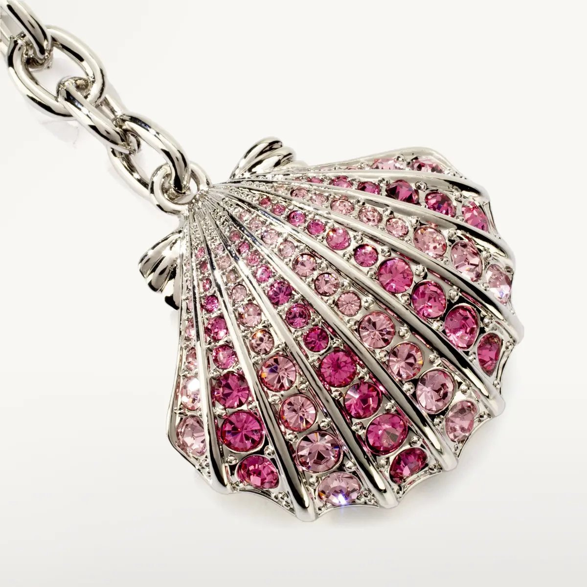 Rose Clamshell Keychain Made With Swarovski Crystals 1