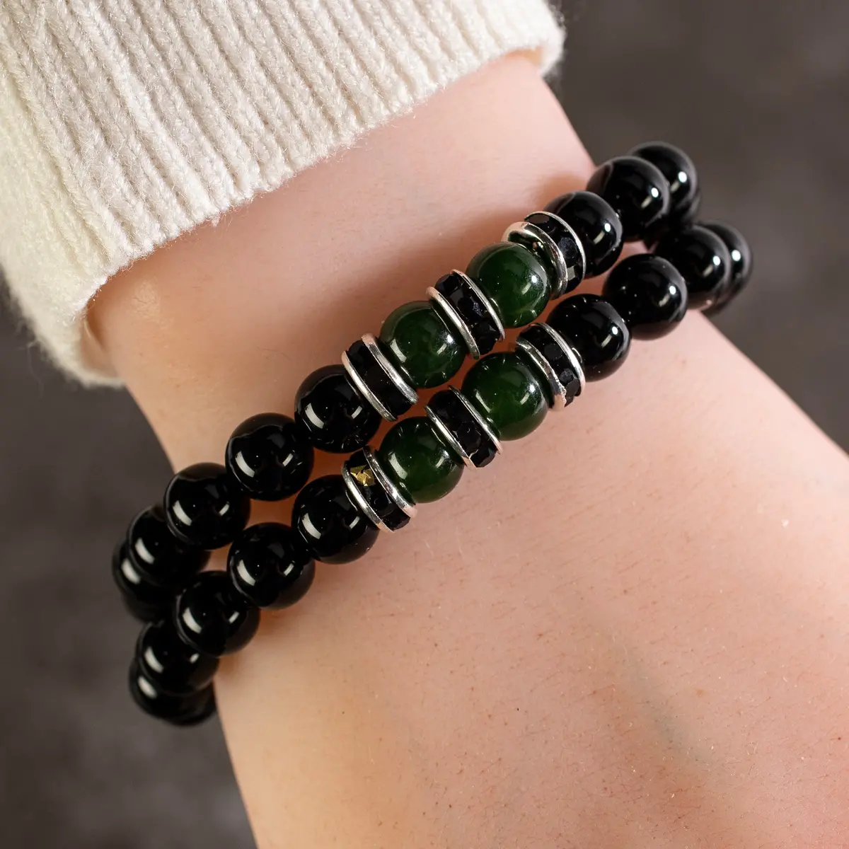Black Agate 8Mm Beads With Green Agate And Black & Silver Accent Beads Double Wrap Elastic Gemstone Bracelet 1