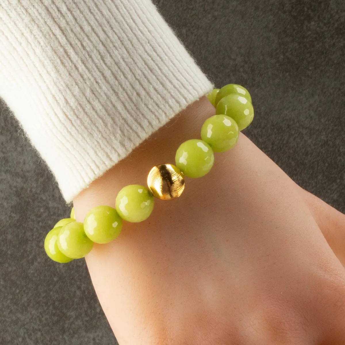 Faceted Light Green Color Enhanced Jade With Gold Crystal Accent Bead Gemstone Elastic Bracelet 1