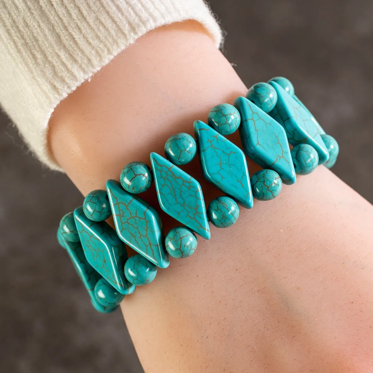 Howlite Turquoise Diamond And Round Bead Shape Gemstone Elastic Bracelet 1