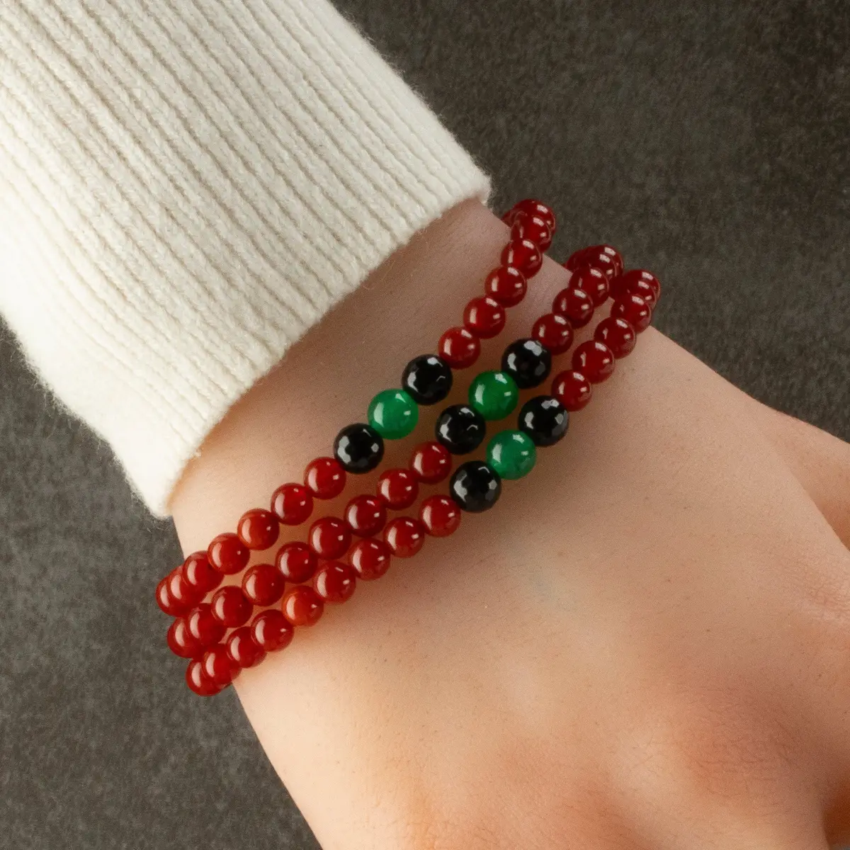 Red Agate 6Mm Beads With Black Agate & Aventurine Accent Beads Triple Wrap Gemstone Elastic Bracelet 1