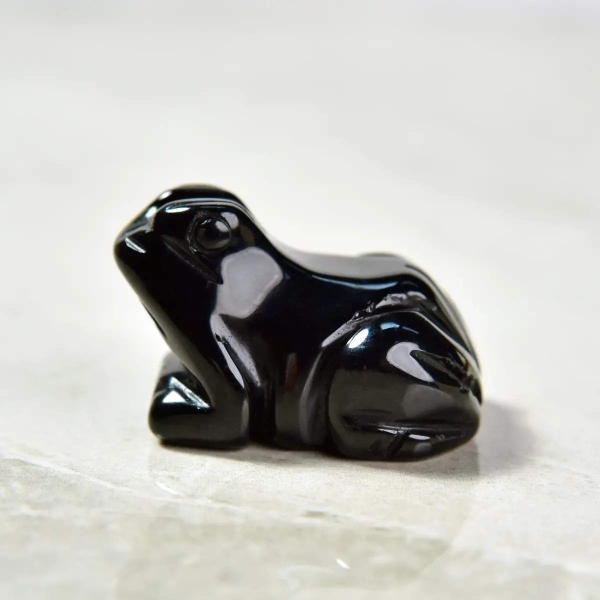1.5" Obsidian Frog Natural Gemstone Carving 1