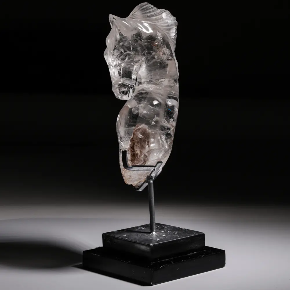 Carv18000.008 - Horse Quartz Carvingbrazil - 2,990 Grams 1