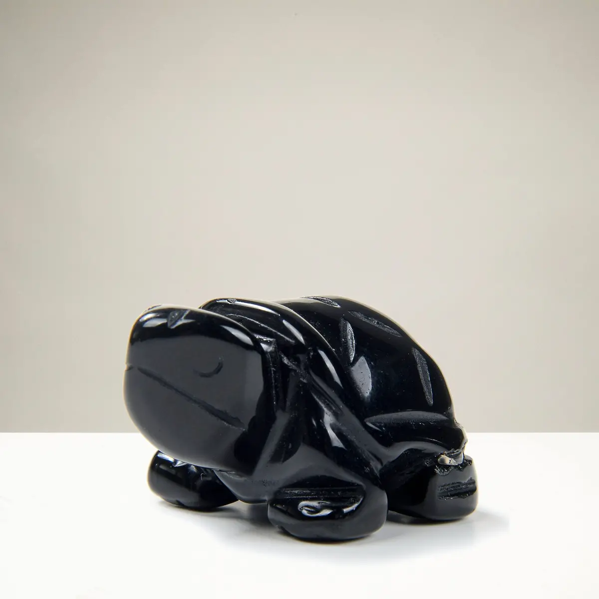 Obsidian Turtle 1.5'' Natural Gemstone Carving 1
