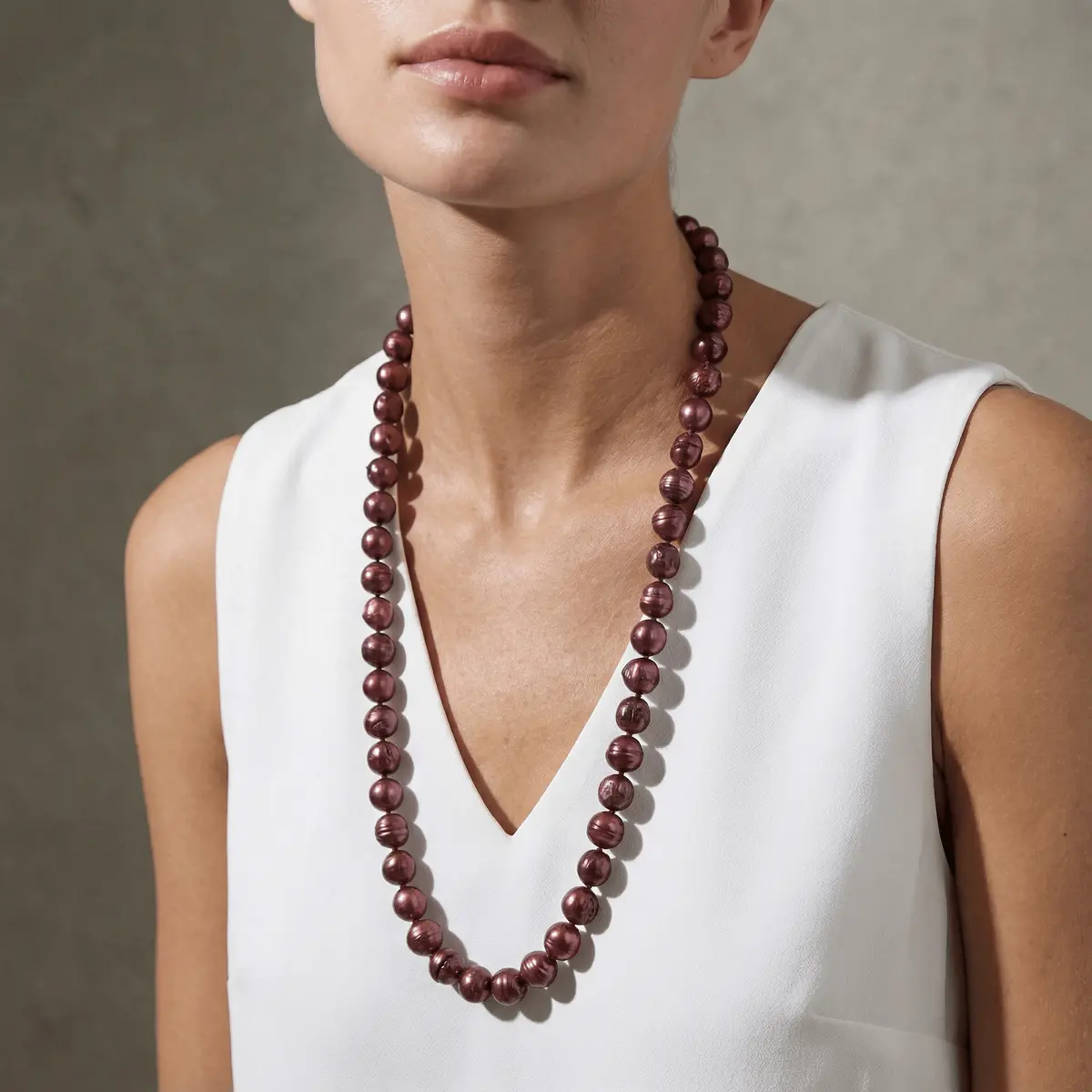 32" Maroon Baroque Pearl Necklace 1