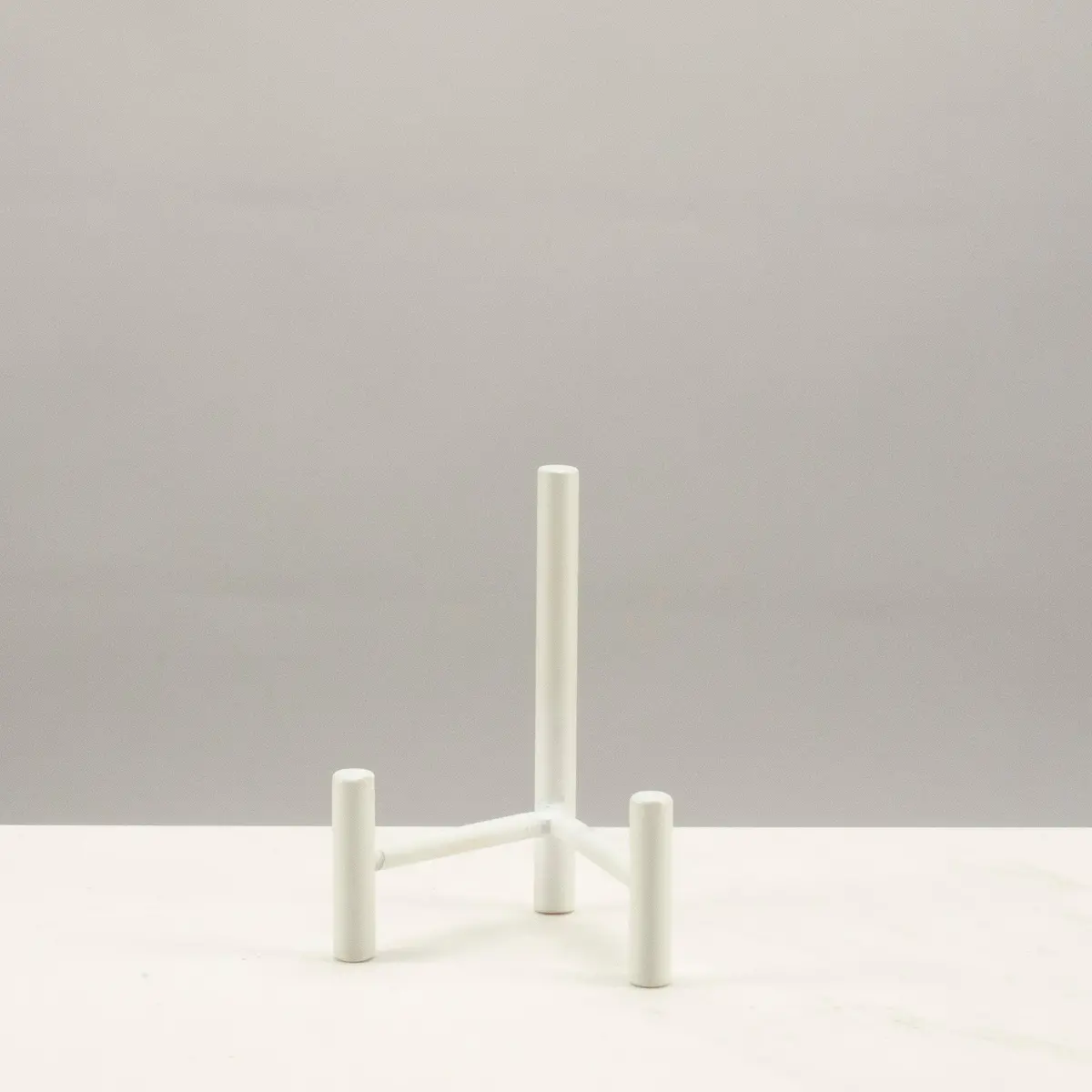 4" White 3 Prong Mini Metal Display - Powder Coated 1
