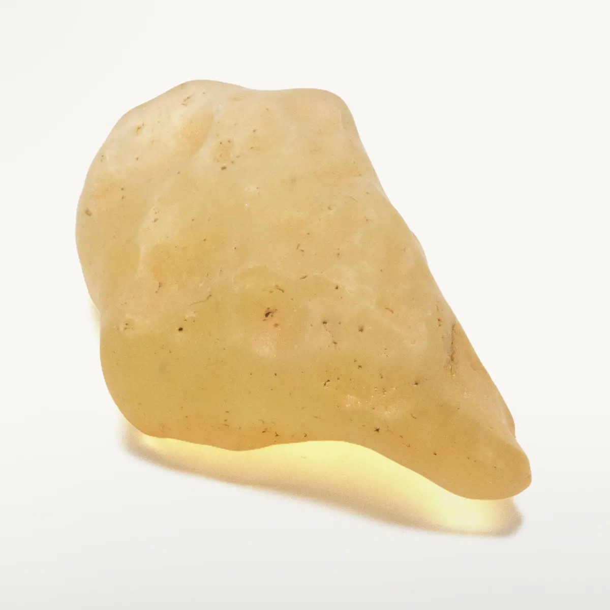 Libyan Desert Glass Tektite: 25-30 Grams / 125-150 Carats 1