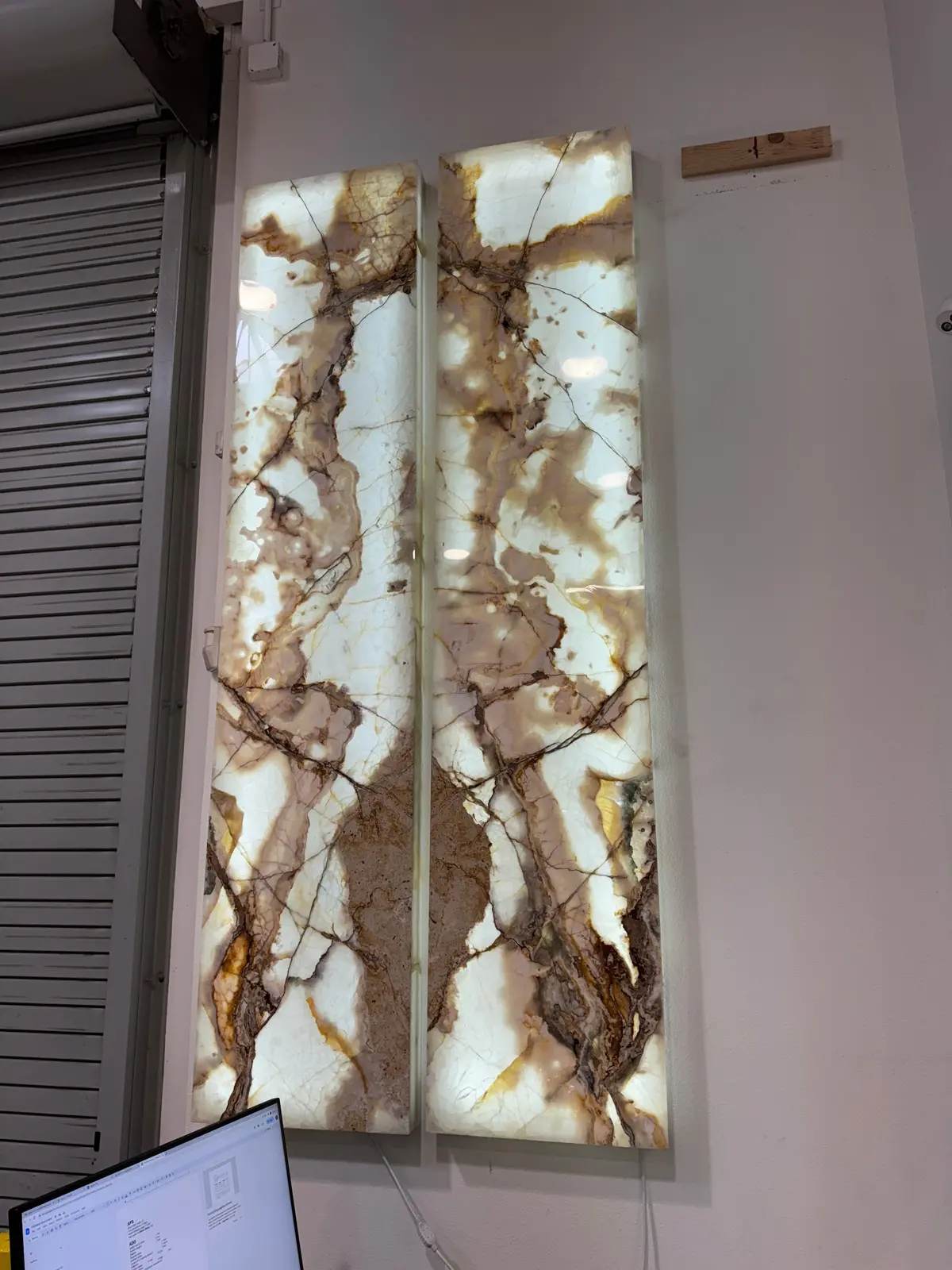Nacar Onyx Light Panel Set - 104” 1