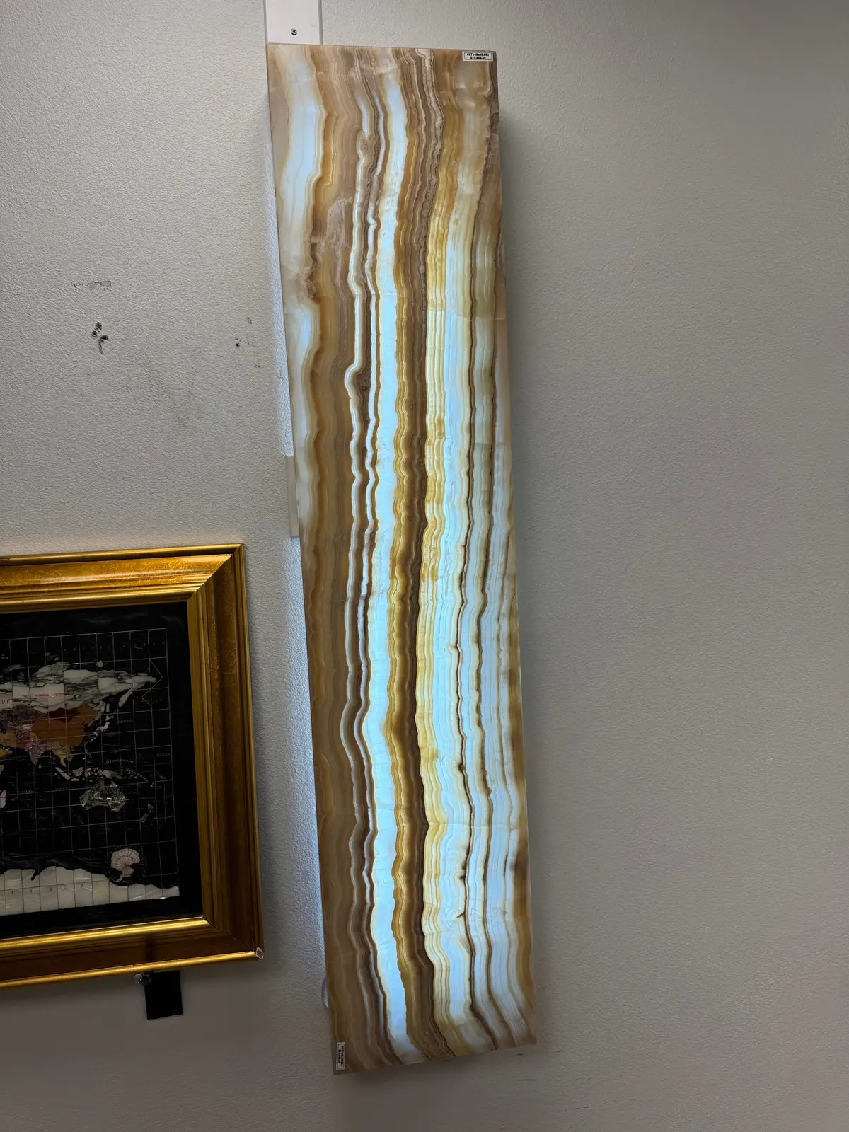 Onyx Wall Light Panel - 55" 1
