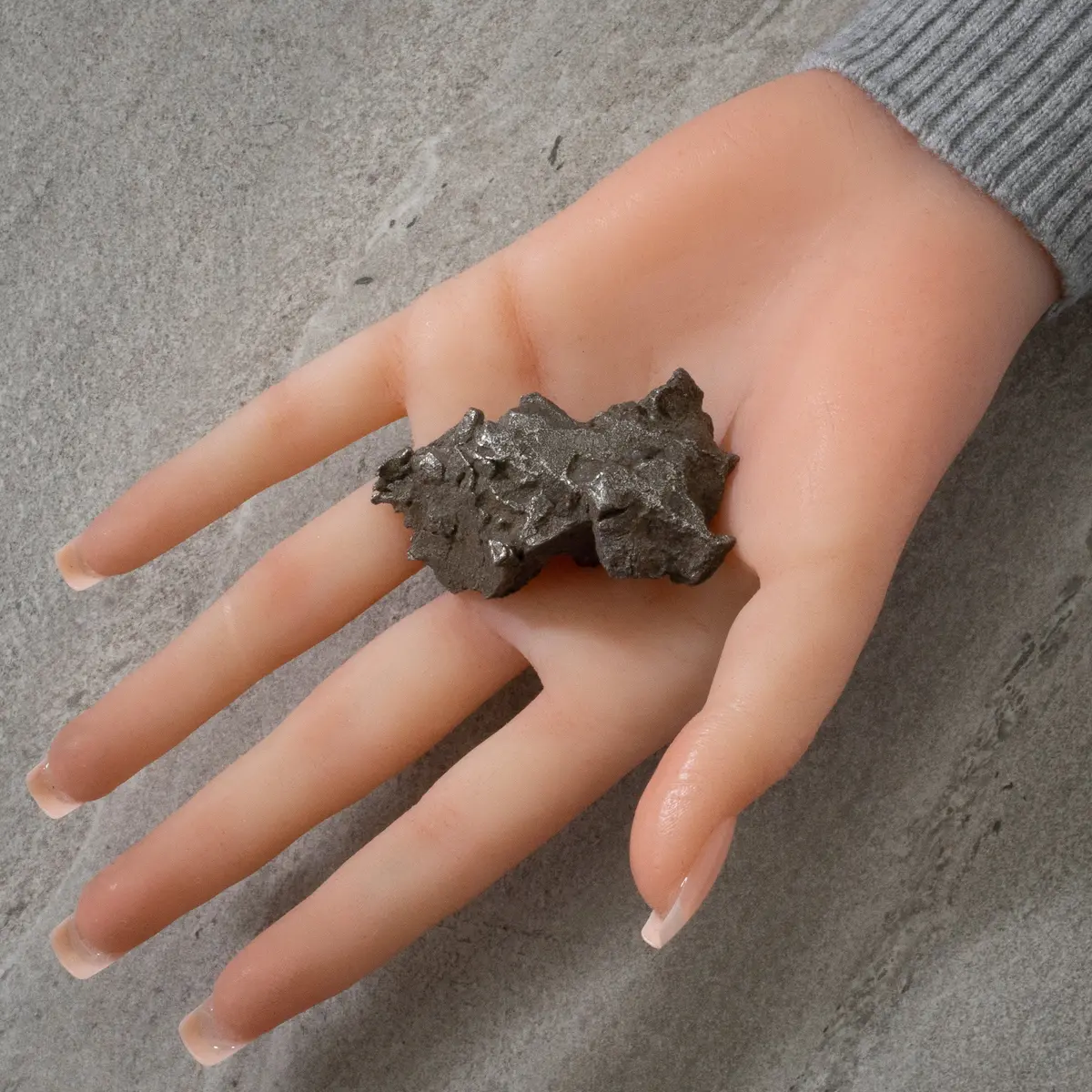 Natural Sikhote-Alin Meteorite From Russia- 2.3" / 106 Grams 1