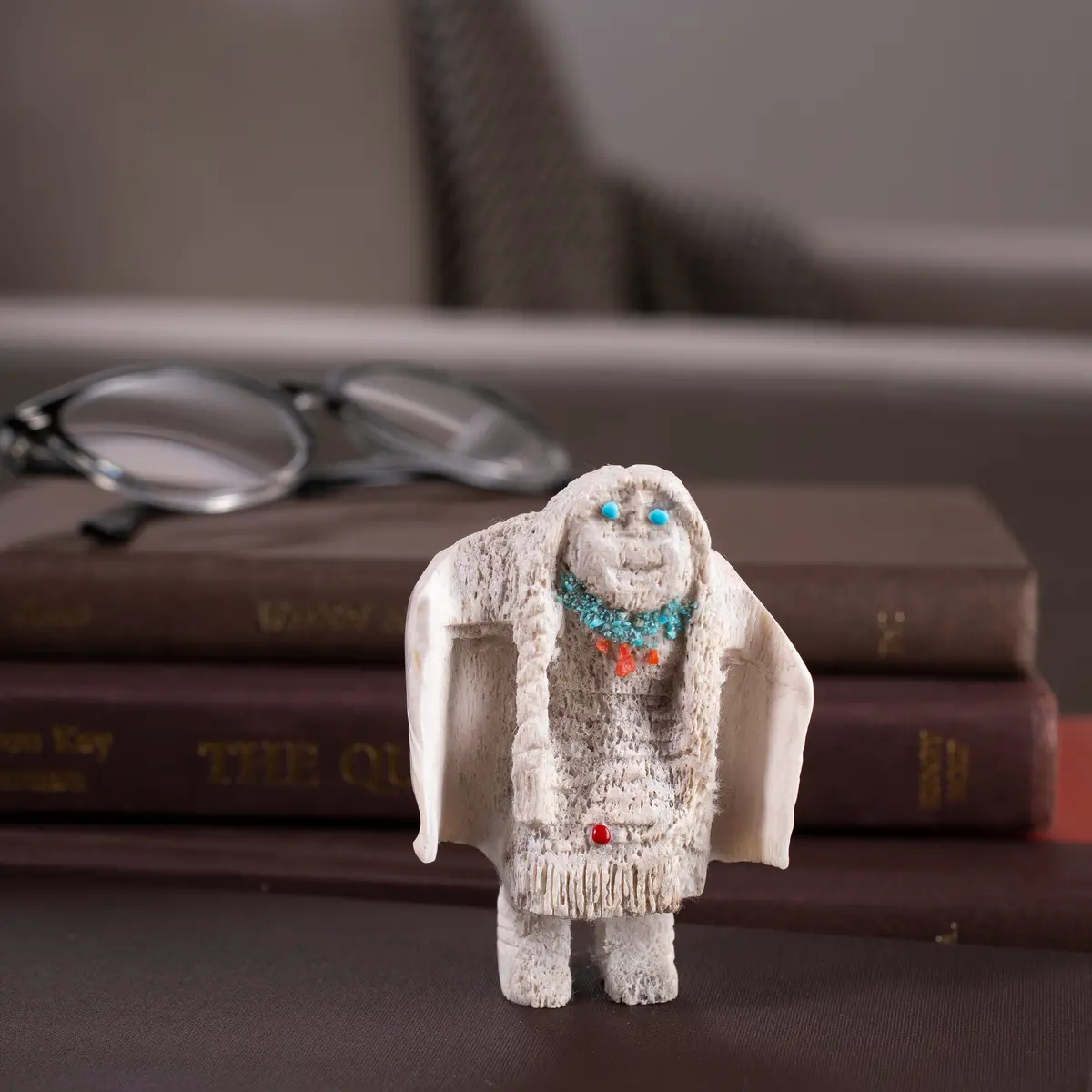 Lady Handmade Zuni Fetish Carving 1