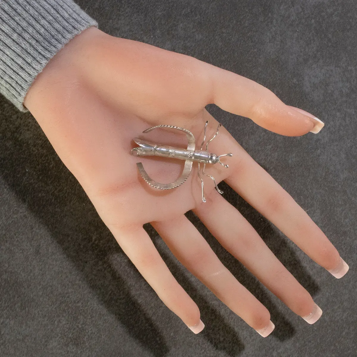 Grasshopper Usa Native American Made 925 Sterling Silver Pin 1