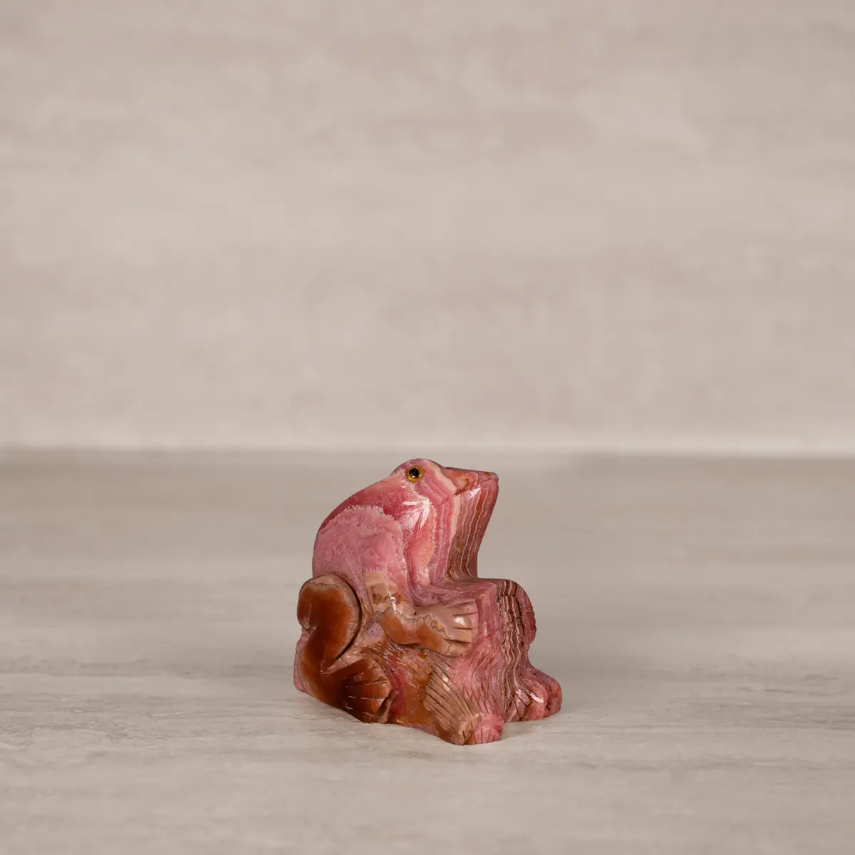 Rhodochrosite Frog Carving From Argentina - 2.75" / 340 G 1