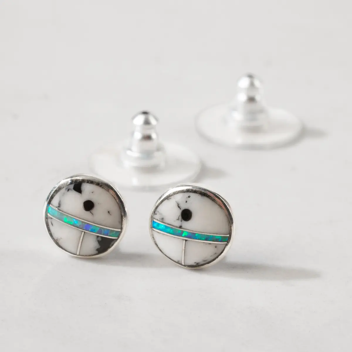 White Buffalo Circle 925 Sterling Silver Usa Handmade Earring With Stud Backing 1