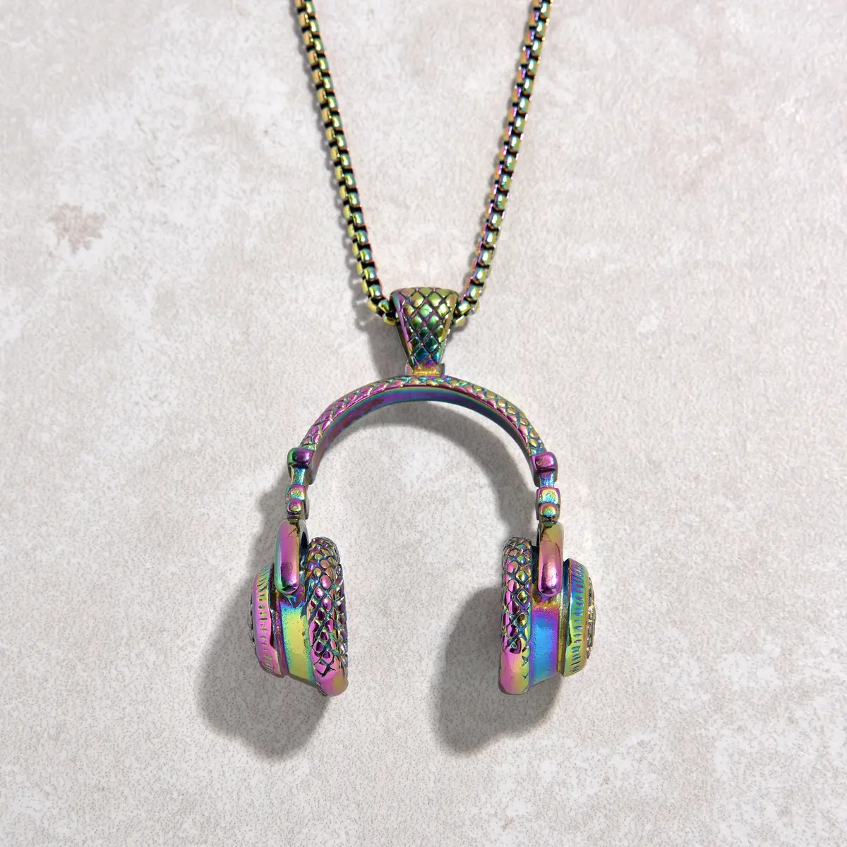 Aurora Borealis Large Headphones Steel Hearts Necklace 1